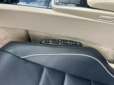Mercedes-Benz E 350 4Matic Coupé — Élégance sportive et transmission intégrale — Thumbnail 19