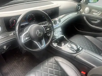 Mercedes-Benz E 450 Exclusive 4Matic — Berline premium 367 ch, garantie 12 mois — Miniature 11