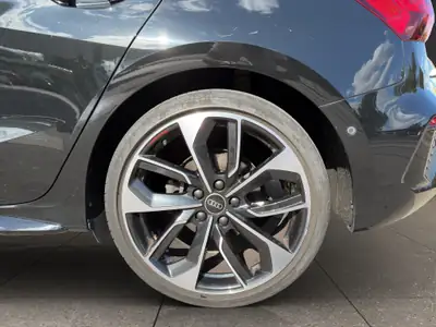 Audi A3 Sportback 35 TFSI S line — Hybride léger, 65 000 km seulement — Miniatur 9