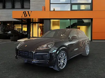 Porsche Cayenne 3.0 V6 — SUV premium avec toit panoramique et finitions sport — vista esterna
