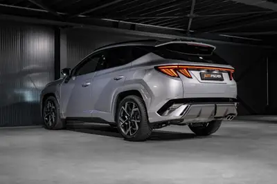 Hyundai Tucson 1.6 TGDI HEV N-Line 4WD — Hybride essence performant, 5500 km seulement — Miniature 8
