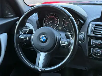 BMW M135i xDrive Steptronic — Berline sportive 326 ch, jantes Dähler et pneus neufs — Miniatur 21