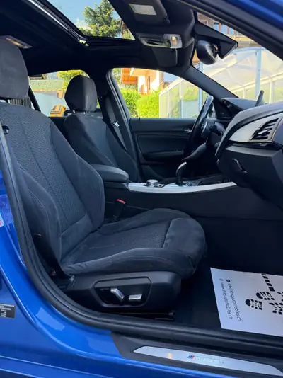 BMW M135i xDrive Steptronic — Berline sportive 326 ch, jantes Dähler et pneus neufs — Miniatur 22