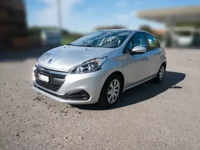 Peugeot 208 1.6 BlueHDI Active — Citadine diesel économe, 135'000 km — vista esterna