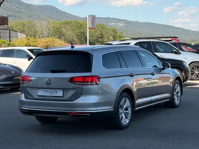 VW Passat Alltrack 2.0 TSI 4Motion — Break polyvalent tout-terrain, moteur 220 ch — Thumbnail 10