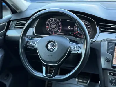 VW Passat Alltrack 2.0 TSI 4Motion — Break polyvalent tout-terrain, moteur 220 ch — Thumbnail 21