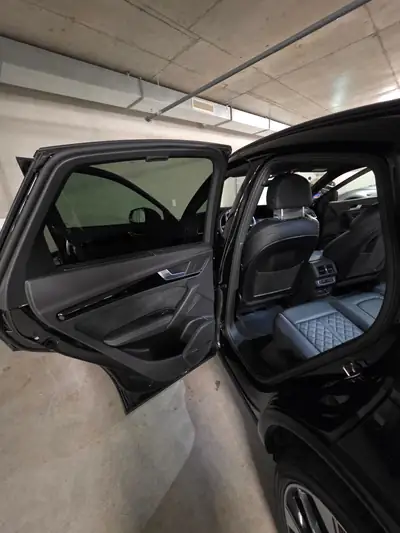 Audi Q5 2.0 45 TFSI S Line — SUV premium 265 ch, quattro intégral, 65'000 km — rear view