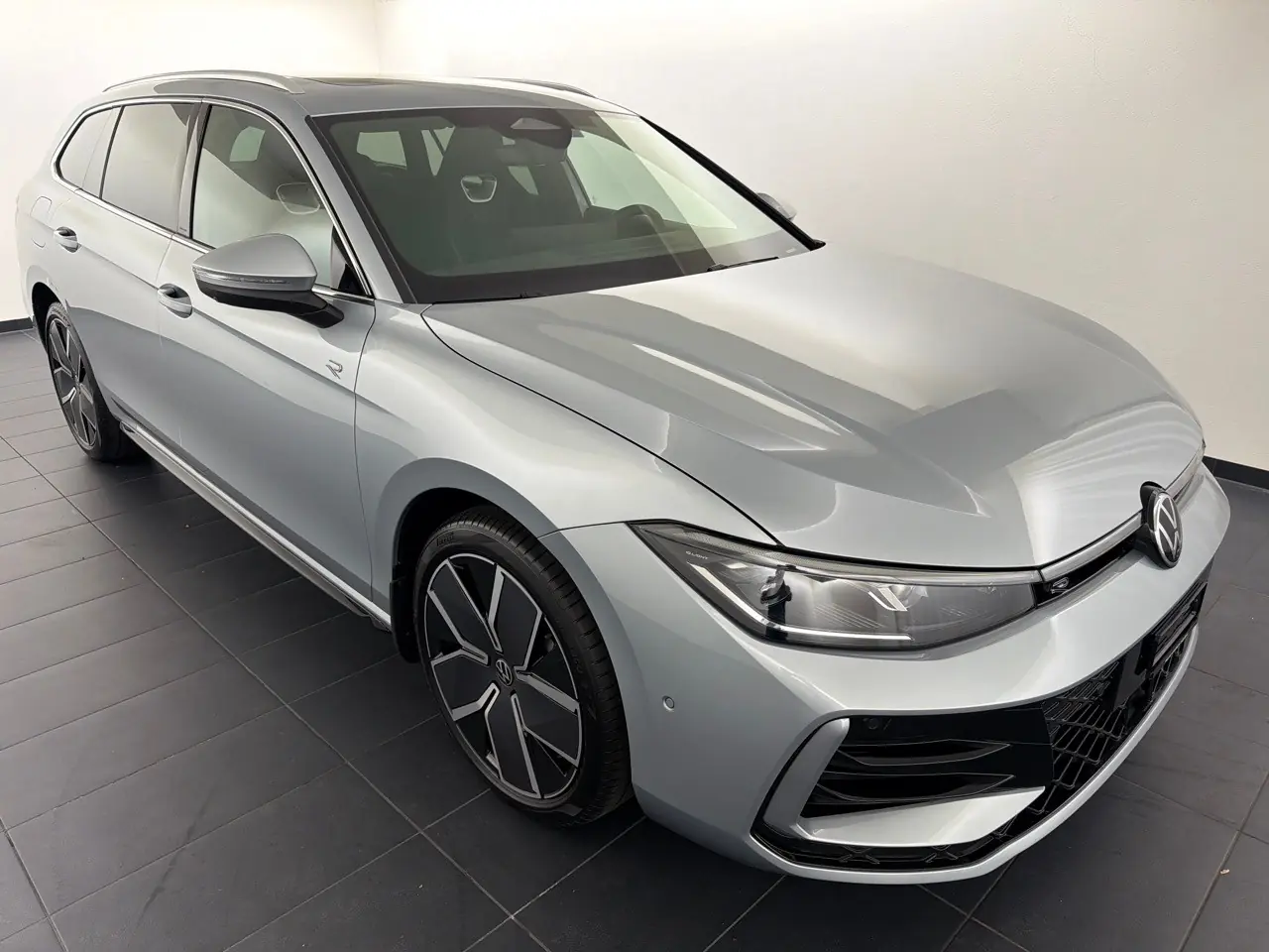 Volkswagen Passat 2026 occasion Zürich — 4