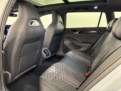 VW Passat Break 1.5 TSI PHEV R-Line 2026 — Hybride rechargeable, 10 km seulement — Thumbnail 7