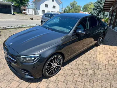 Mercedes-Benz E 220 d Limousine — Diesel hybride 4MATIC, 65000 km, garantie 4 ans — vue extérieure