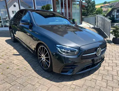 Mercedes-Benz E 220 d Limousine — Diesel hybride 4MATIC, 65000 km, garantie 4 ans — côté
