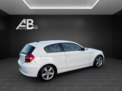 BMW 123d M-Sportpaket — Diesel performant, 204 PS, entretien récent — Armaturenbrett