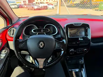 Renault Clio Grandtour 1.5 dCi — Monospace compact diesel, garantie 2 ans — Thumbnail 9