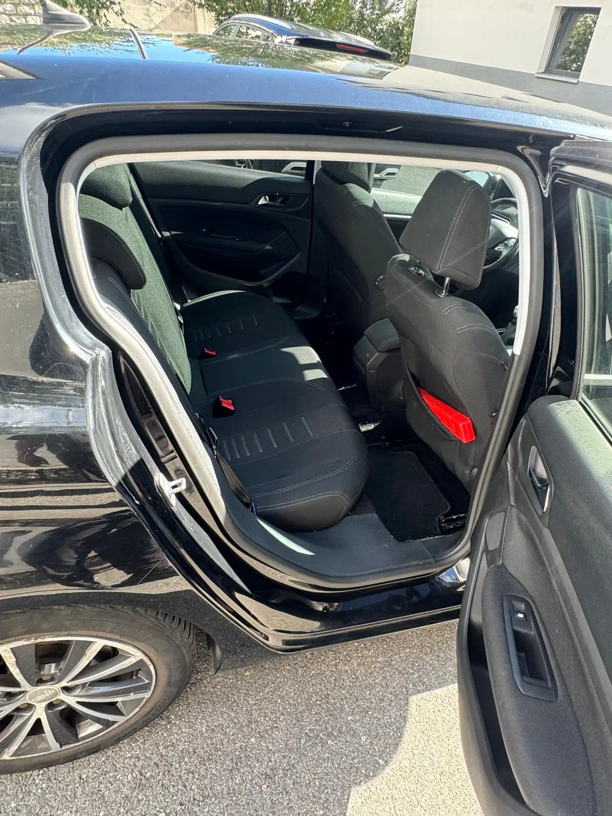 Peugeot 308 2014 occasion Lausanne — 5