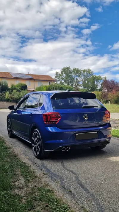 VW Polo 2.0 TSI GTI DSG — Sportivité accessible, 70 000 km seulement — side view