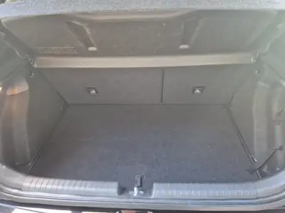 Hyundai i20 1.4 Vertex — Citadine élégante, sans accident, fraîchement révisée — Thumbnail 9