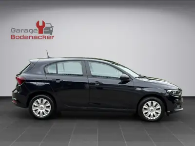 FIAT Tipo 1.5 Cult — Berline compacte efficient avec 130 PS et transmission automatique — Detail