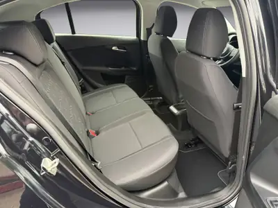 FIAT Tipo 1.5 Cult — Berline compacte efficient avec 130 PS et transmission automatique — Miniatur 12