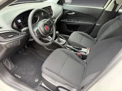 Fiat Tipo 1.5 Benzin Cult — Berline compacte automatique, 130 PS économique — Miniatur 10
