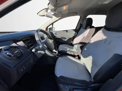 Renault Captur 1.2 TCe Privilege EDC — Citadin dynamique sans sinistre, orange métallisé — Miniatur 9
