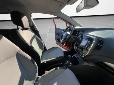 Renault Captur 1.2 TCe Privilege EDC — Citadin dynamique sans sinistre, orange métallisé — Miniatur 15