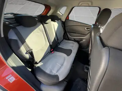 Renault Captur 1.2 TCe Privilege EDC — Citadin dynamique sans sinistre, orange métallisé — Miniatur 16