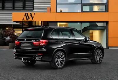 BMW X5 30d M Sport xDrive — SUV premium diesel, 72'000 km, équipement M complet — dashboard