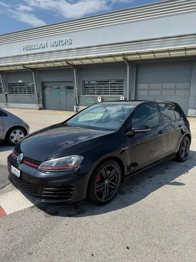 VW Golf 1.4 TFSI 230 ch — Berline dynamique, automatique, 84000 km — Außenansicht