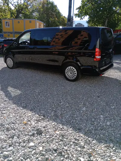 Mercedes-Benz V 220 d long 4Matic — Monospace premium diesel 163 ch, sans accident — Miniatur 8