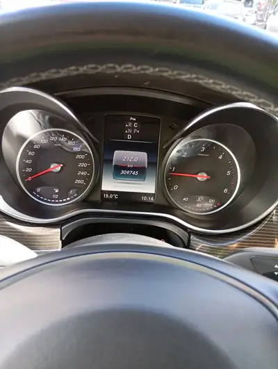 Mercedes-Benz V 220 d long 4Matic — Monospace premium diesel 163 ch, sans accident — Miniatur 13