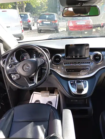 Mercedes-Benz V 220 d long 4Matic — Monospace premium diesel 163 ch, sans accident — Miniatur 21