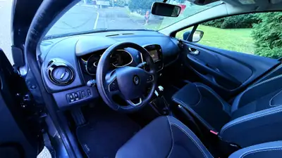 Renault Clio 0.9 12V Zen — Citadine économique et fiable, 166'000 km — Thumbnail 11
