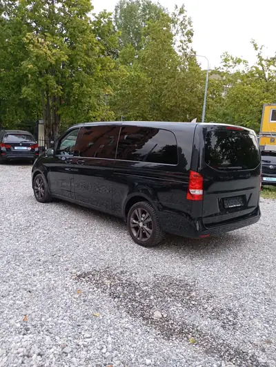 Mercedes-Benz V 220 — Monospace diesel automatique, spacieux et fiable — Thumbnail 9