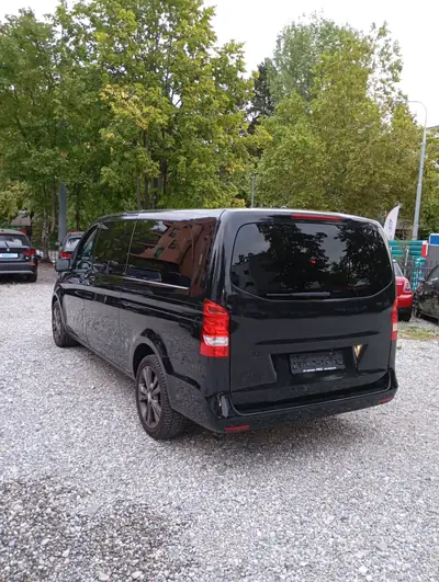Mercedes-Benz V 220 — Monospace diesel automatique, spacieux et fiable — Thumbnail 8