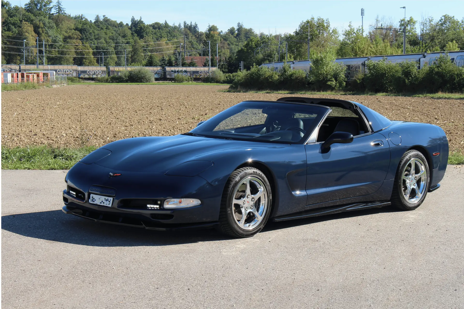 Chevrolet Corvette C5 — Légende américaine boîte manuelle, 35'000 km seulement