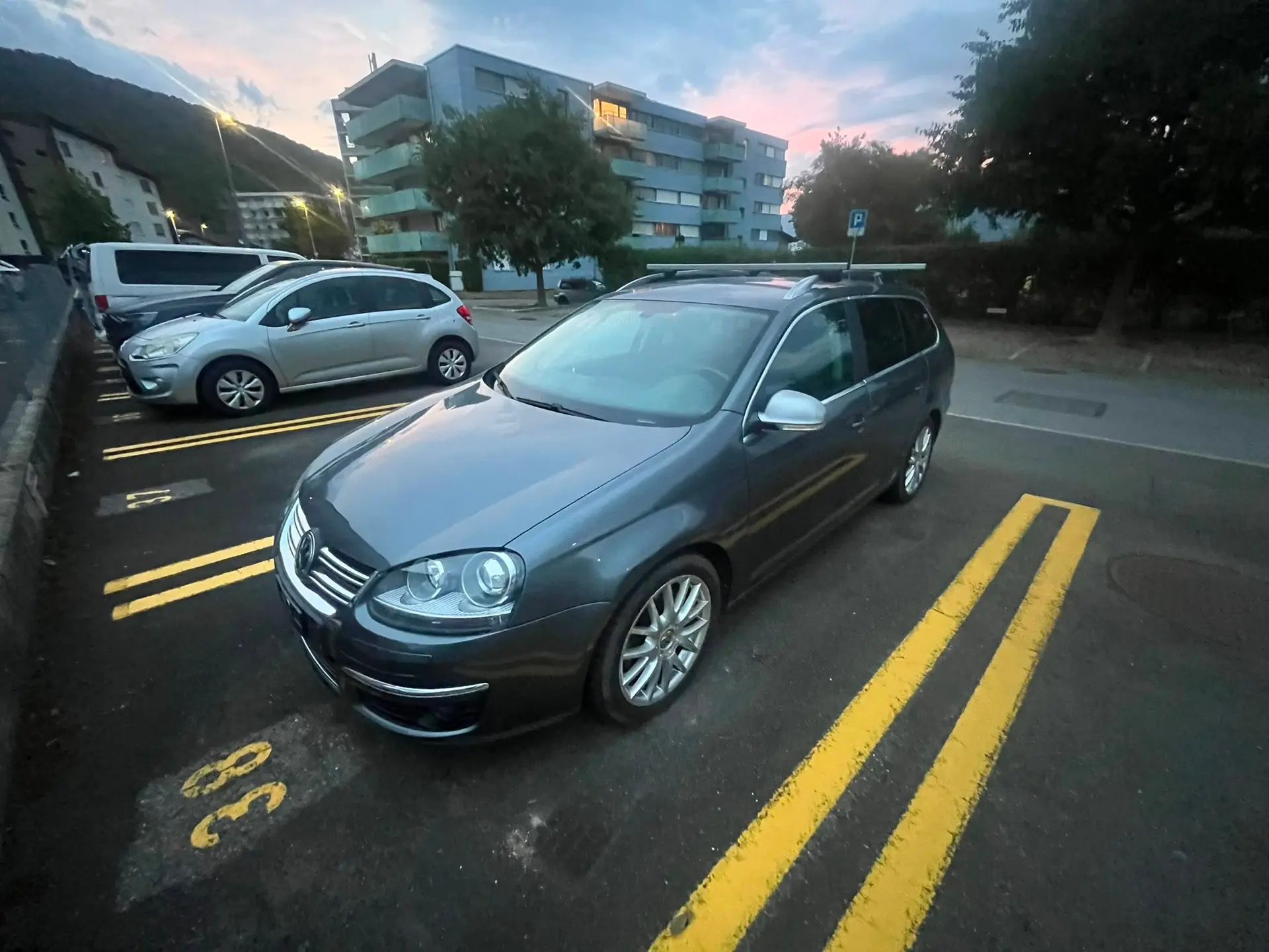 Volkswagen Golf 2008 occasion Vouvry — 1