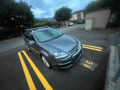 VW Golf 1.4 TSI 170 Comfortline — Break polyvalent, moteur dynamique et sans sinistre — detail
