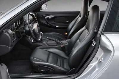 Porsche 911 Carrera Jubilé 40 — Une icône des années 2000, 345 ch et historique complet — Thumbnail 7