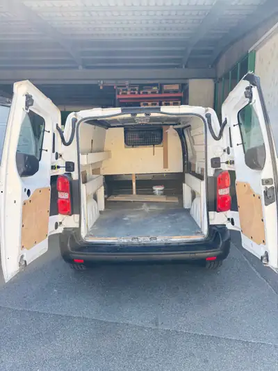 Peugeot Expert 2.0 BlueHDi 180 — Van utilitaire performant, 90'000 km seulement — cruscotto
