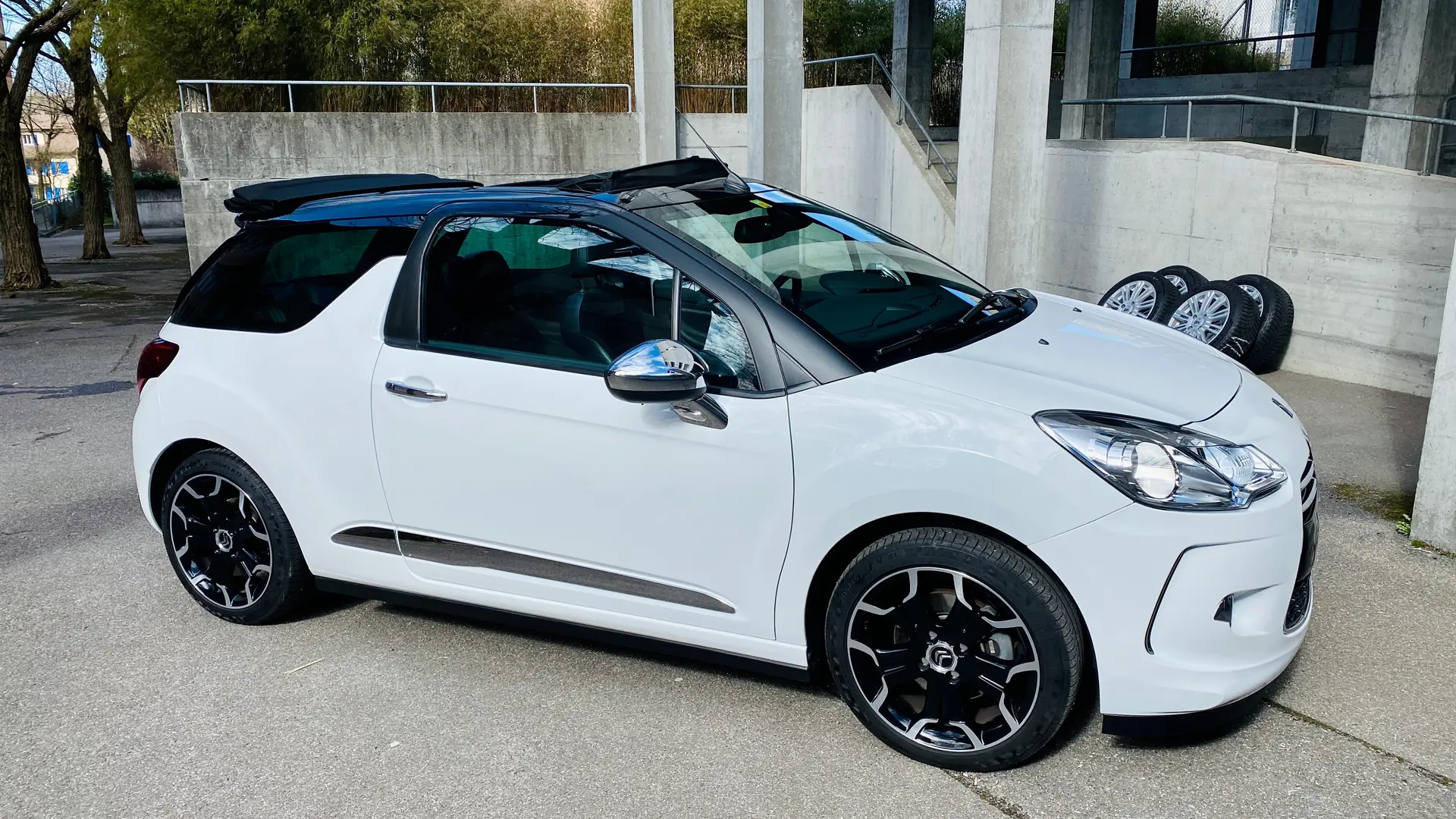 Ds Automobiles Ds3 2013 occasion Niederwangen b. Bern — 1