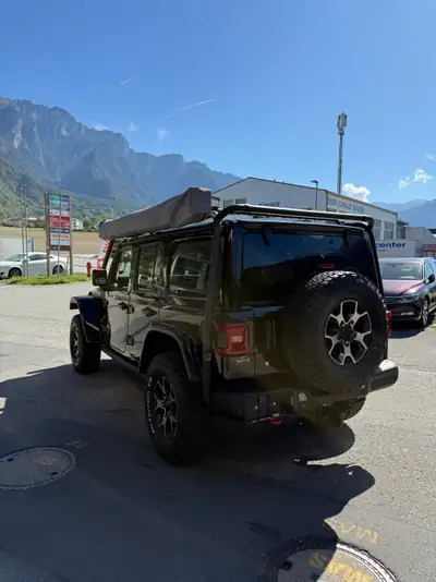 Jeep Wrangler 3.6 V6 Rubicon Recon Unlimited — 4x4 intégral, équipement expédition complet — Heckansicht