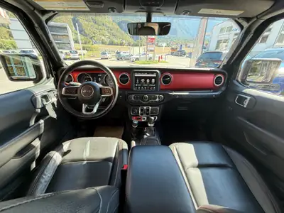 Jeep Wrangler 3.6 V6 Rubicon Recon Unlimited — 4x4 intégral, équipement expédition complet — Armaturenbrett
