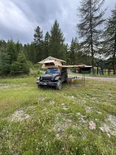 Jeep Wrangler 3.6 V6 Rubicon Recon Unlimited — 4x4 intégral, équipement expédition complet — Miniatur 16