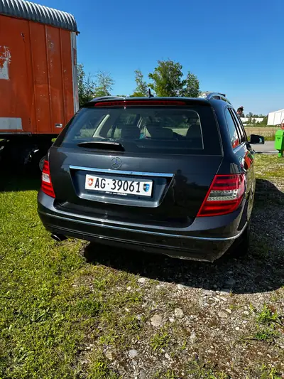 Mercedes-Benz C 250 CDI BlueEF Avantgarde — Break diesel performant, 54'000 km seulement — fianco