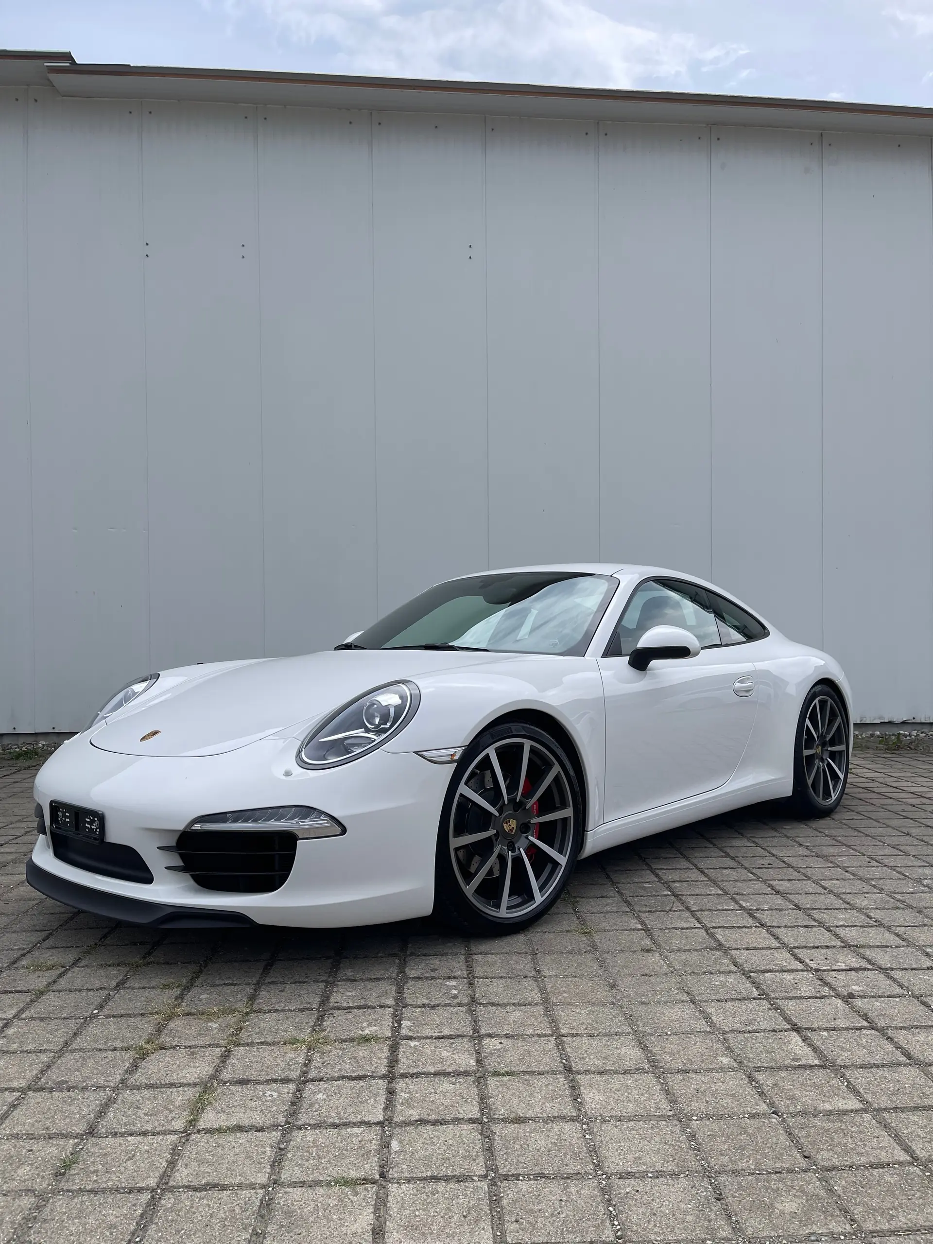 Porsche 911 Carrera S PDK 3.8 — Coupé sportif légendaire, parfait état, 67 750 km