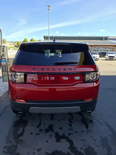 Land Rover Discovery Sport 2.0 TD4 180 — SUV 7 places, diesel robuste et fiable — Innenraum