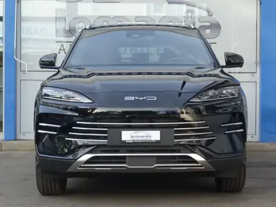 BYD ATTO 3 EVO 74.8 kWh Design — SUV électrique performant, quasi neuf — rear view