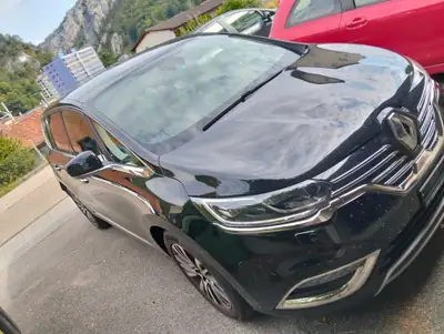 Renault Espace 1.6 dCi 160 — Monospace familial robuste, faible consommation — vue extérieure