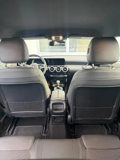 Mercedes-Benz Classe A 160 — Compacte urbaine fiable, seulement 55 900 km — dashboard