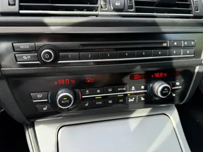 BMW M550d xDrive Touring — Break sportif diesel, 381 ch, équipements premium — Miniatur 10